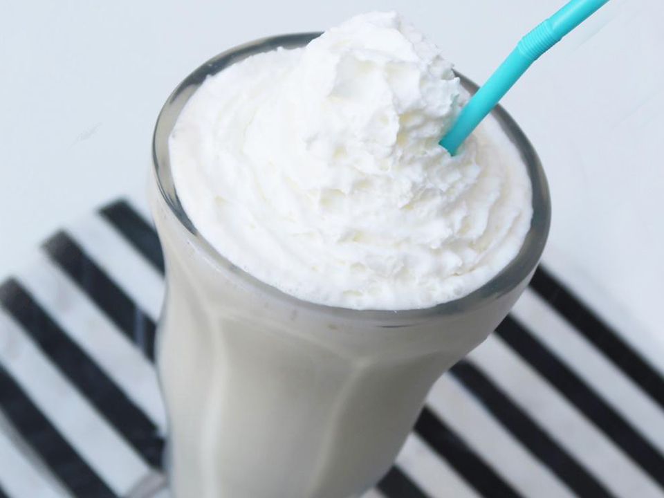 vanilla milkshake