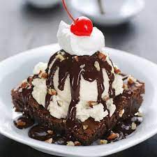 chocolate brownie sundae